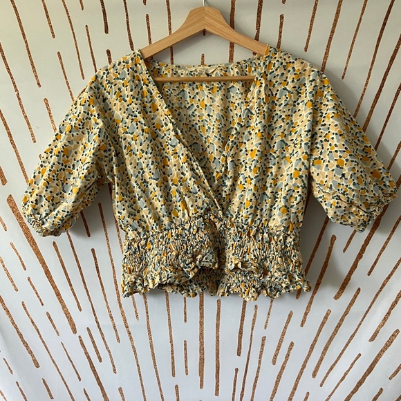 Sim & Sam Tops - Sim & Sam Puff Sleeve Crop Top